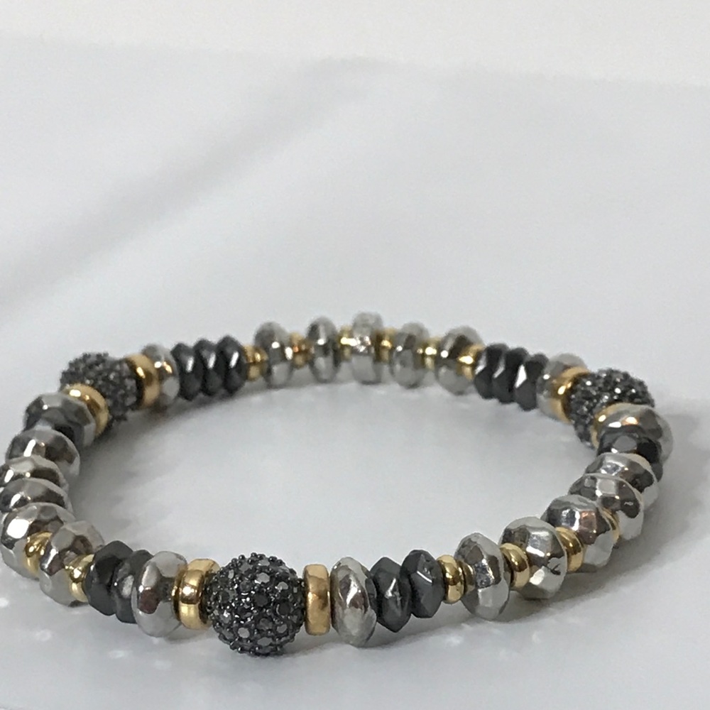 Stella & Dot Sparkly Bead Stretch Bracelet